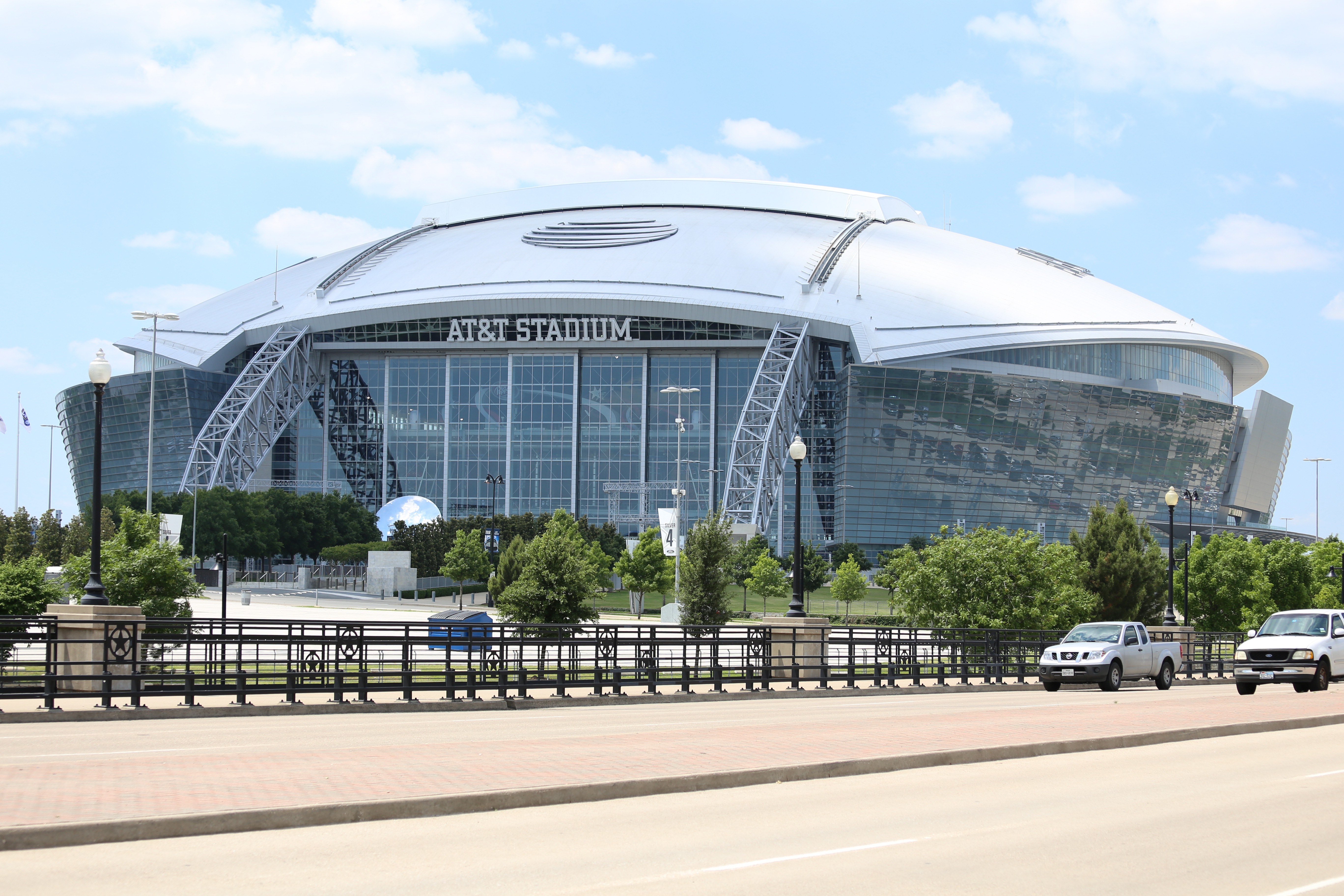 AT&T Stadium — General view · daytime