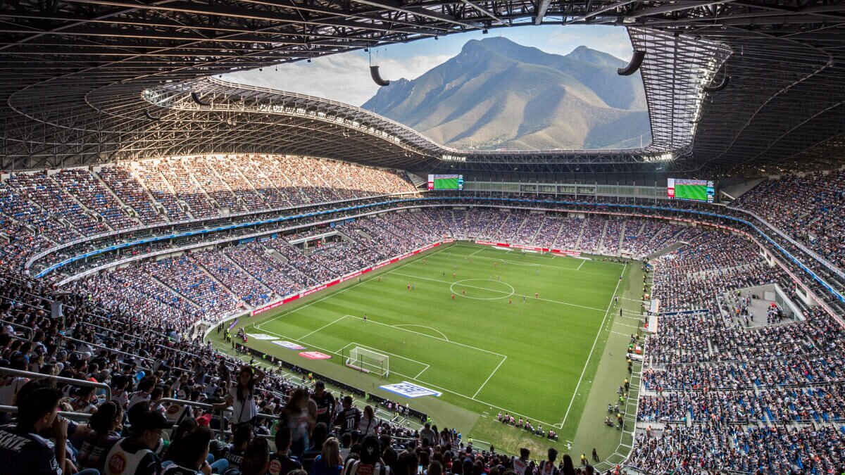 Estadio BBVA — Match atmosphere