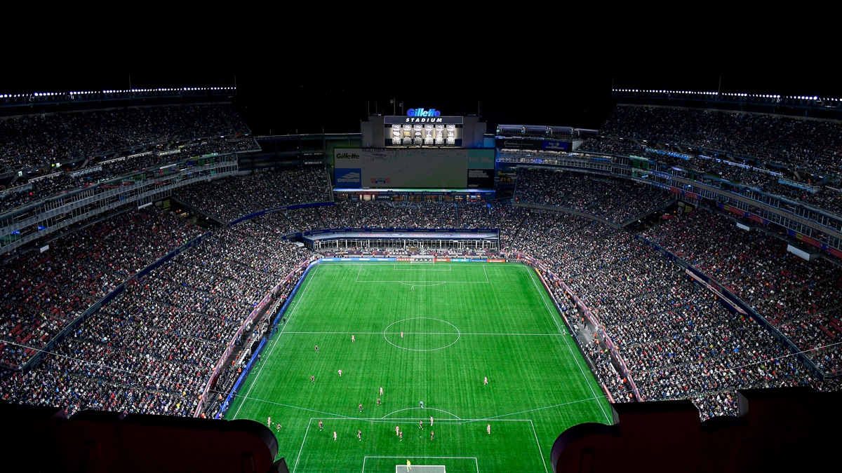 Gillette Stadium — Атмосфера матча